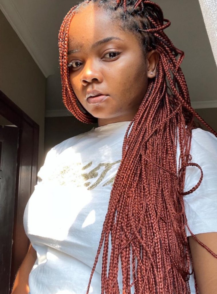 Dambisa, cantora zambiana